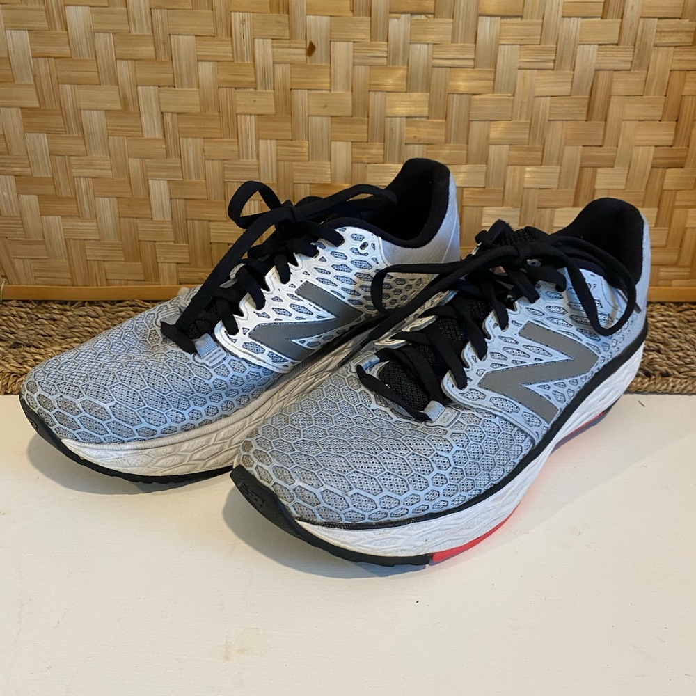 New Balance Gray and Black Running Shoes